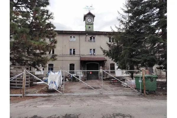 cieszyński, Ustroń, Kamienice -3 budynki dla dewelopera 2650m2 USTROŃ centrum