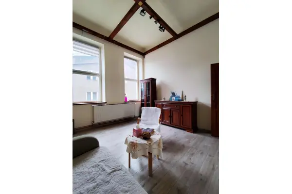 cieszyński, Ustroń, Kamienice -3 budynki dla dewelopera 2650m2 USTROŃ centrum