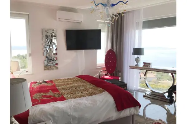 Podstrana, CHORWACJA - SPLIT - luxusowa willa 450m2, 3 baseny