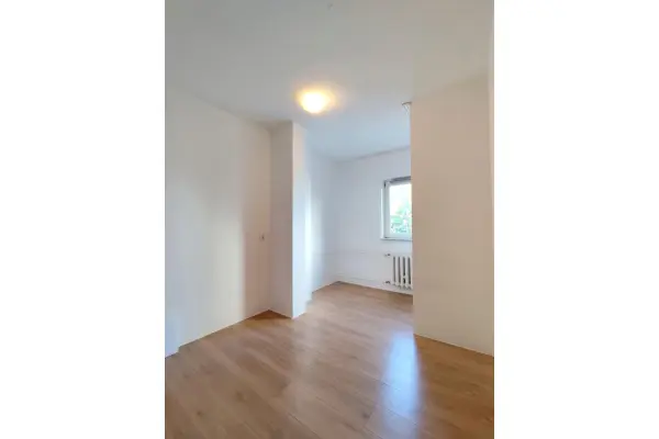 Kraków, Kraków-Podgórze, Wadowicka, OKAZJA mieszkanie 4/3 pok.+ kuchnia 70m2 Kraków Podgórze Mateczny