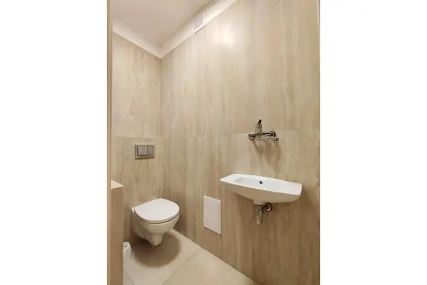 Kraków, Kraków-Podgórze, Wadowicka, OKAZJA mieszkanie 4/3 pok.+ kuchnia 70m2 Kraków Podgórze Mateczny