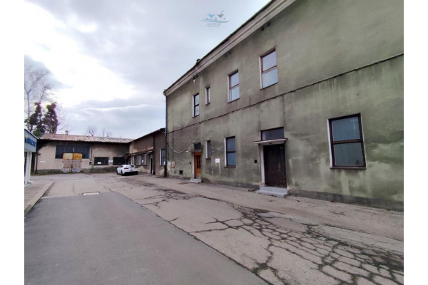 cieszyński, Ustroń, Kamienice -3 budynki dla dewelopera 2650m2 USTROŃ centrum