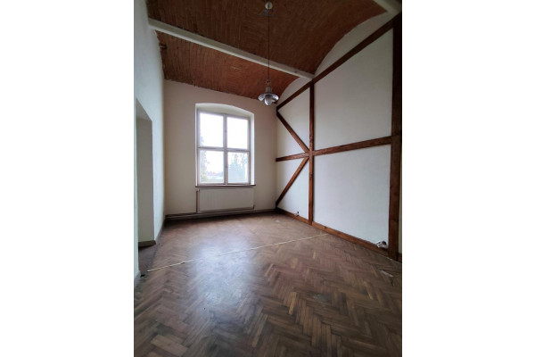 cieszyński, Ustroń, Kamienice -3 budynki dla dewelopera 2650m2 USTROŃ centrum