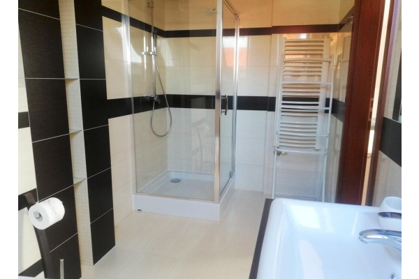 Kraków, Kraków-Podgórze, Leona Petrażyckiego, Dom wolnostojący 6 pokoi / 260m2 na działce 1000m2 Kraków Podgórze Dębniki