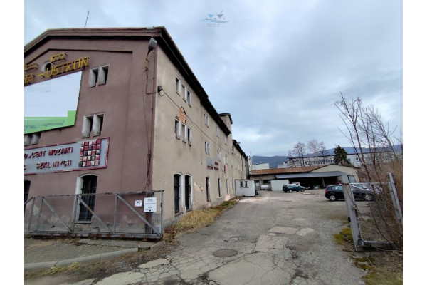 cieszyński, Ustroń, Kamienice -3 budynki dla dewelopera 2650m2 USTROŃ centrum
