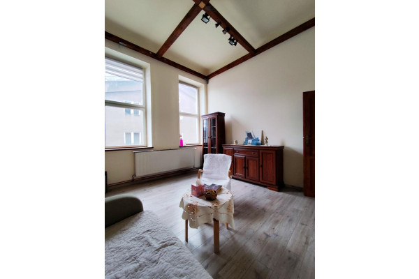 cieszyński, Ustroń, Daszyńskiego, Kamienica i budynki 110m2  / 25a z WZiZT w ścisłym centrum - USTROŃ