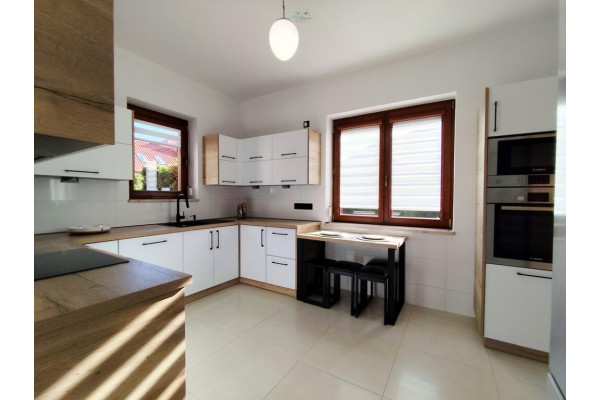 Kraków, Kraków-Podgórze, Leona Petrażyckiego, Dom wolnostojący 6 pokoi / 260m2 na działce 1000m2 Kraków Podgórze Dębniki