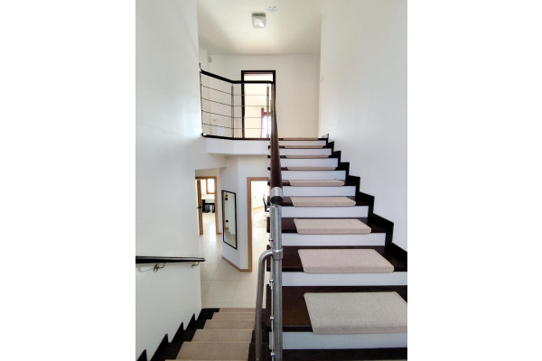 Kraków, Kraków-Podgórze, Leona Petrażyckiego, Dom wolnostojący 6 pokoi / 260m2 na działce 1000m2 Kraków Podgórze Dębniki