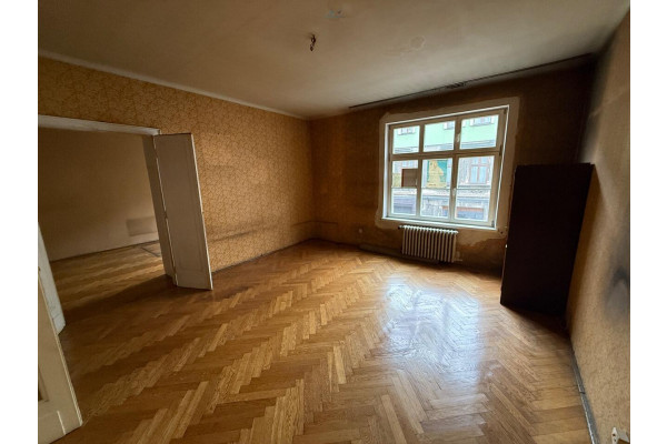 Kraków, Kraków-Śródmieście, Krowoderska, Apartament 173m2 w ścisłym centrum Krakowa - do remontu OKAZJA