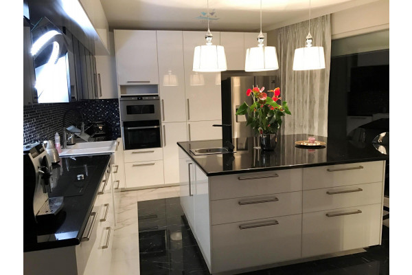 Podstrana, CHORWACJA - SPLIT - luxusowa willa 450m2, 3 baseny