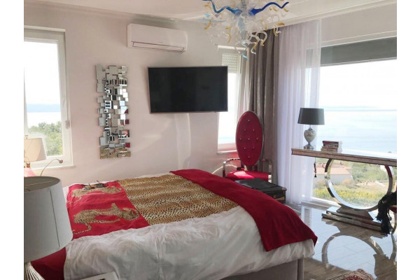 Podstrana, CHORWACJA - SPLIT - luxusowa willa 450m2, 3 baseny