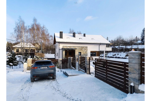 wielicki, Wieliczka, Nowoczesna posesja 221m2, zautomatyzowana, na  pięknej działce 1500m2