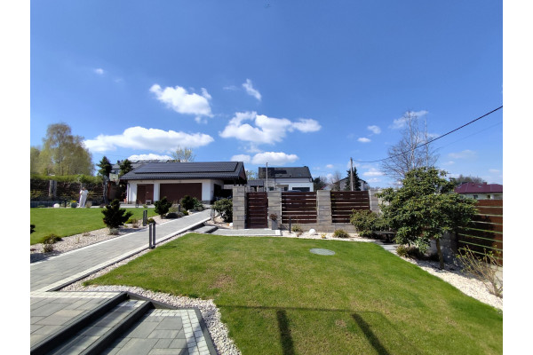 wielicki, Wieliczka, Nowoczesna posesja 300m2, zautomatyzowana, na  pięknej działce 1500m2