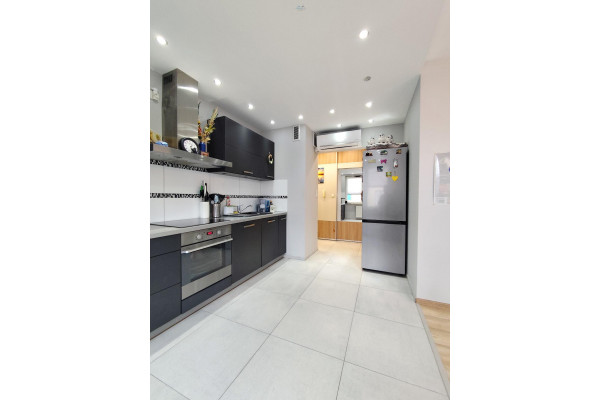 Krak&oacute;w, Krak&oacute;w-Podg&oacute;rze, Wielicka, Mieszkanie 3 pok. 55m2 + m-ce postojowe  Krak&oacute;w Płasz&oacute;w