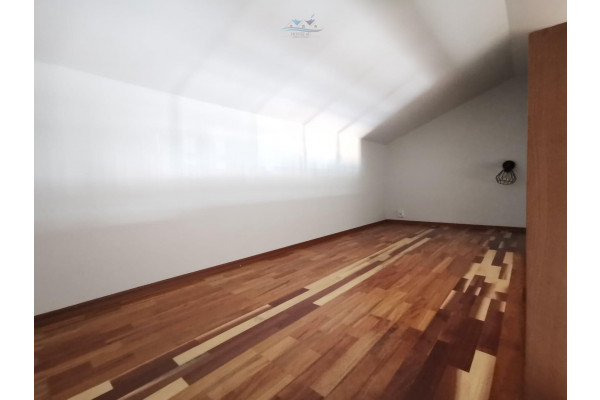 Krak&oacute;w, Krak&oacute;w-Podg&oacute;rze, Dębniki, Obozowa, Do wynajęcia | 2 pokoje + antresola  balkon  garaż | Dębniki &ndash; Obozowa