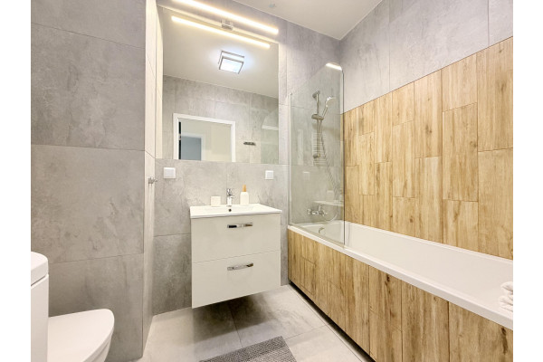 Krak&oacute;w, Krak&oacute;w-Śr&oacute;dmieście, Grzeg&oacute;rzki, prof. Marka Stachowskiego, Apartament z widokiem na Wisłę 3 pokoje | Taras | 56 m&sup2; | Kazimierz