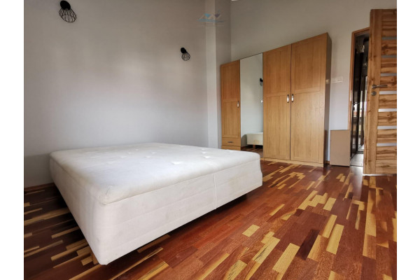 Krak&oacute;w, Krak&oacute;w-Podg&oacute;rze, Dębniki, Obozowa, Do wynajęcia | 2 pokoje + antresola  balkon  garaż | Dębniki &ndash; Obozowa
