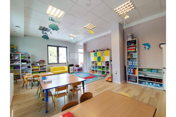Krak&oacute;w, Podg&oacute;rze Duchackie, Cechowa, Lokal 300m2 Przedszkole / Gabinety lekarskie / Biura  Podg&oacute;rze Kurdwan&oacute;w