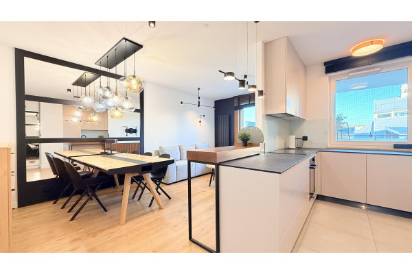 Krak&oacute;w, Podg&oacute;rze Duchackie, Mieszkanie 71 m&sup2; - 3 pokoje, 2 łazienki, Duży balkon, dla rodziny  2+4, Krak&oacute;w Podg&oacute;rze Duchackie